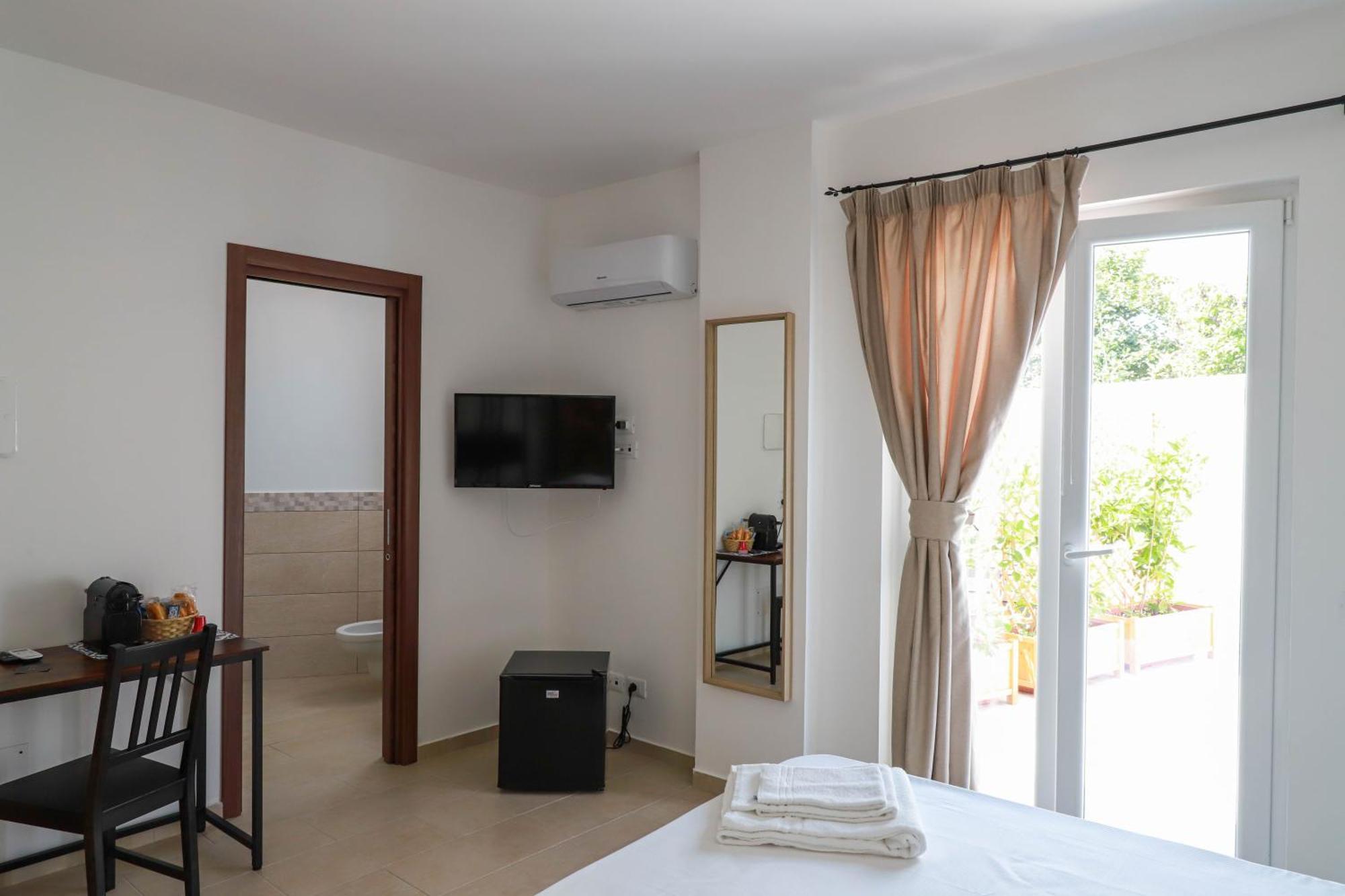 Eg Apartments - Forio D'Ischia Buitenkant foto