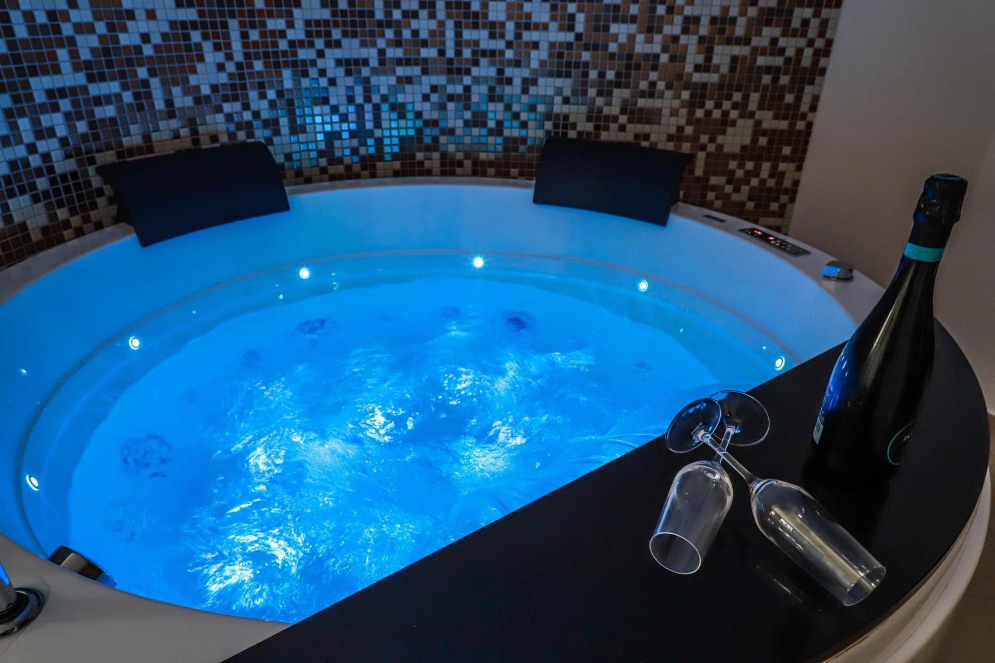 Eg Apartments - Forio D'Ischia Buitenkant foto