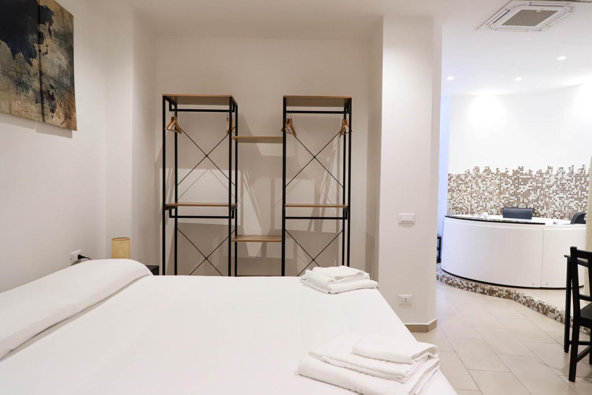 Eg Apartments - Forio D'Ischia Buitenkant foto
